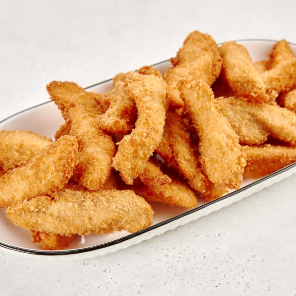 Домашние стрипсы из куриного филе на четверых