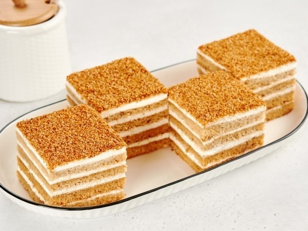 Торт Медовик Домашний на четверых Торт Медовик Домашний на четверых