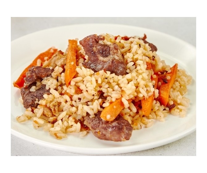 Узбекский плов с говядиной из казана